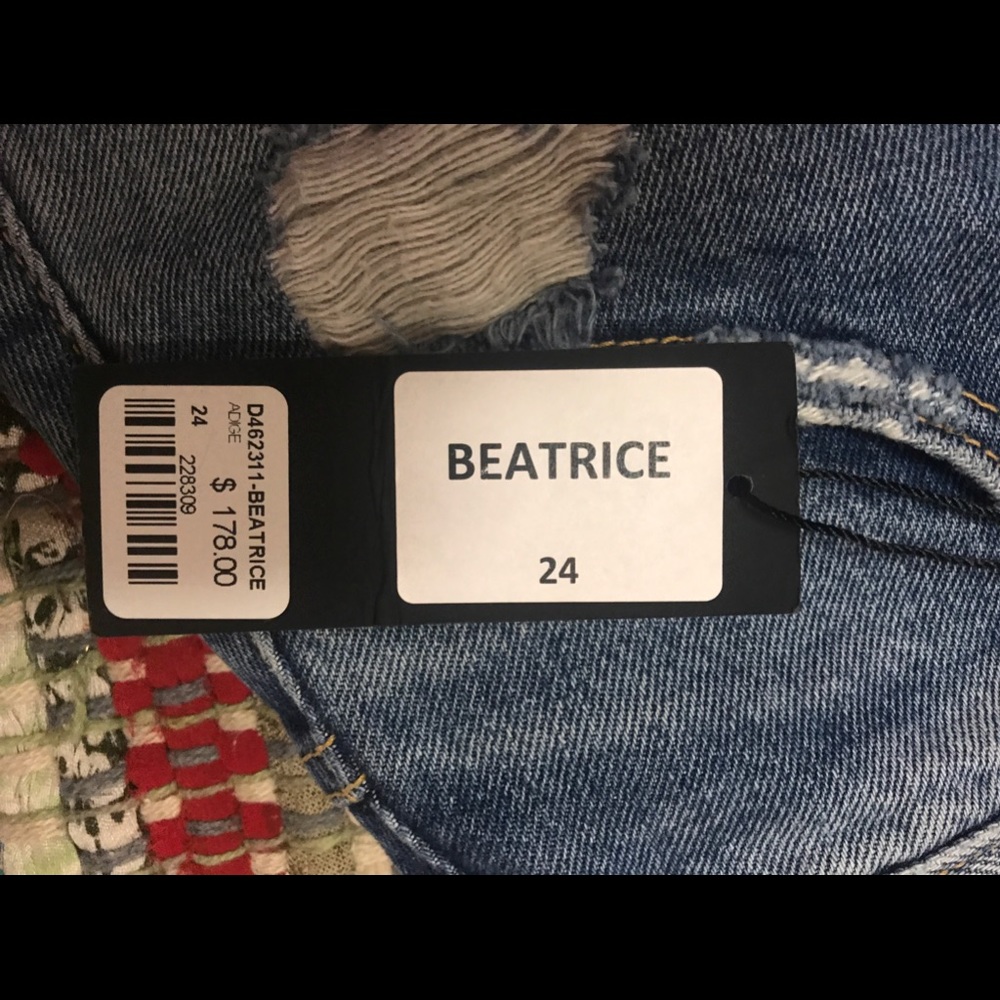 LF Carmar Jean Skirt - Picture 4 of 5